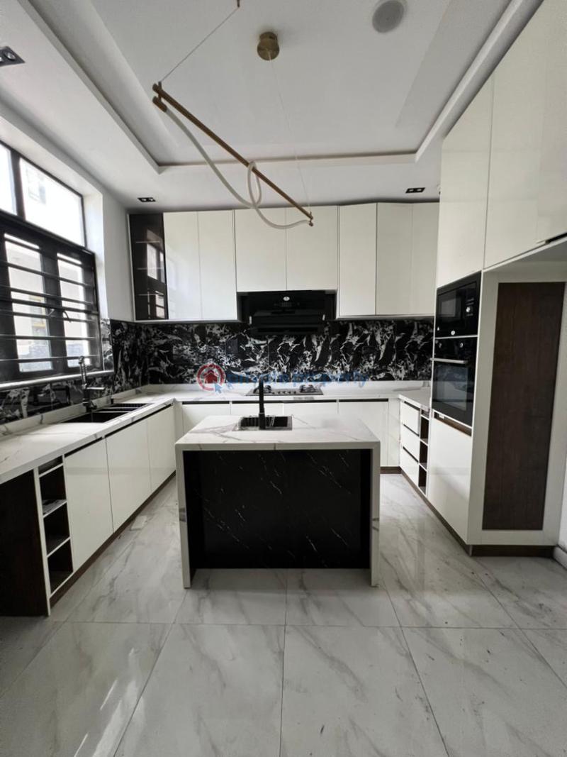 5 bedroom Semi detached Duplex For Sale Chevron Drive Lekki Lagos - 9