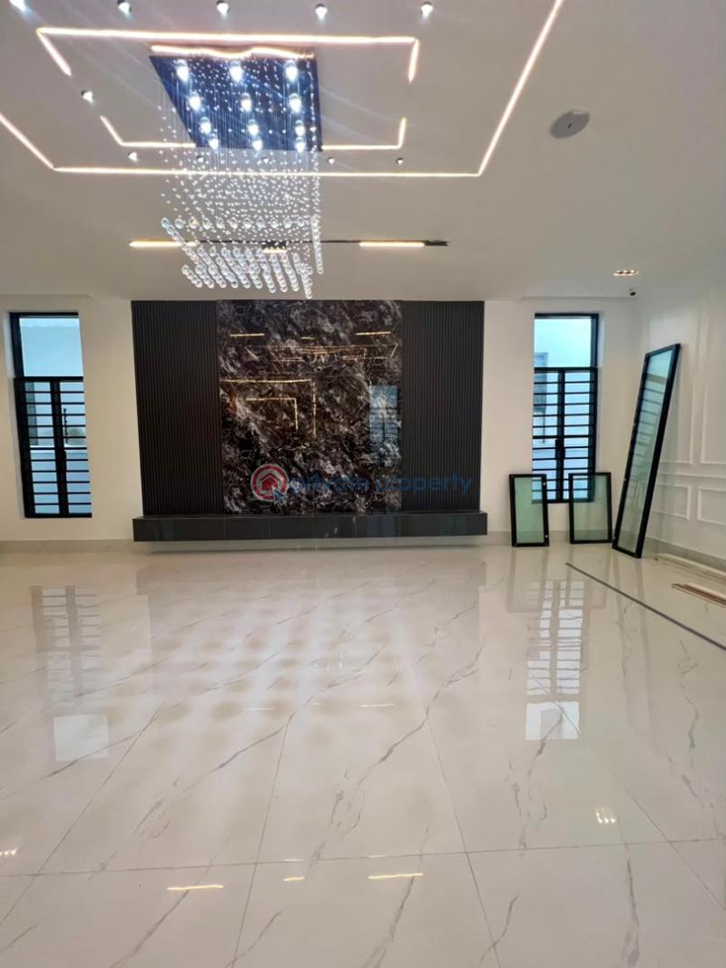 5 bedroom Detached Duplex For Sale Chevron Drive Lekki Lagos - 2