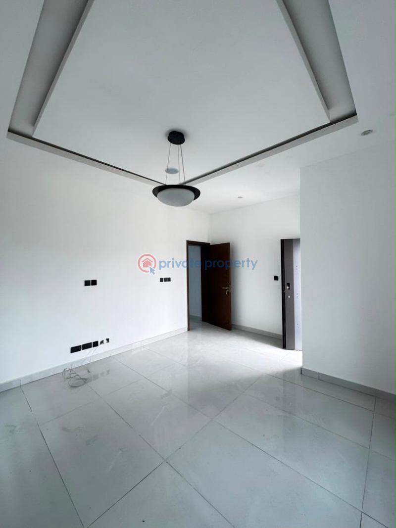 6 bedroom Duplex For Sale Surulere Lagos - 3