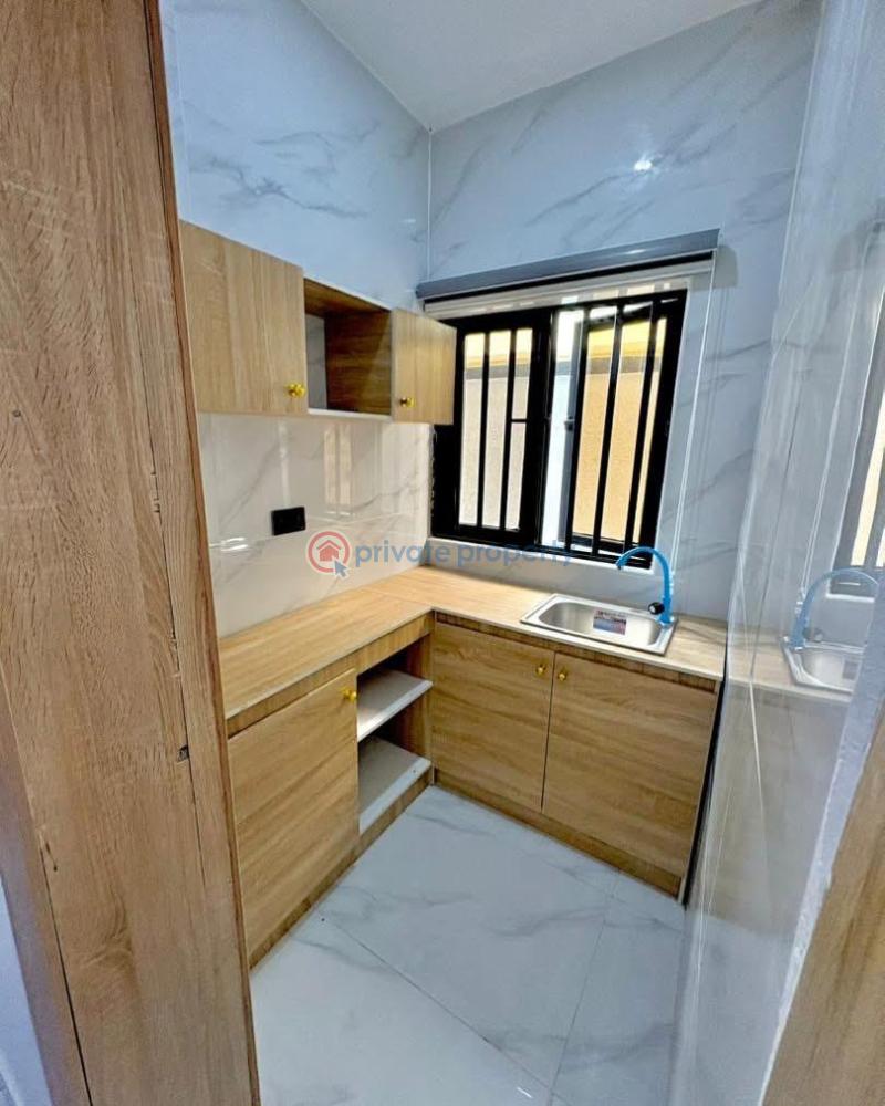 6 bedroom Detached Duplex For Rent Victoria Garden City Lekki Lagos - 11