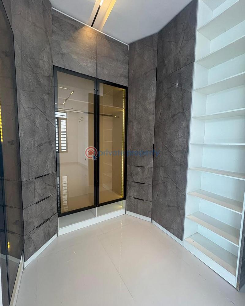 5 bedroom Detached Duplex For Sale Lekki Phase 1 Lagos - 5