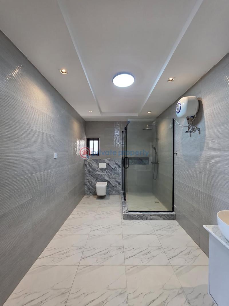 5 bedroom Detached Duplex For Sale Victoria Garden City Lekki Lagos - 16