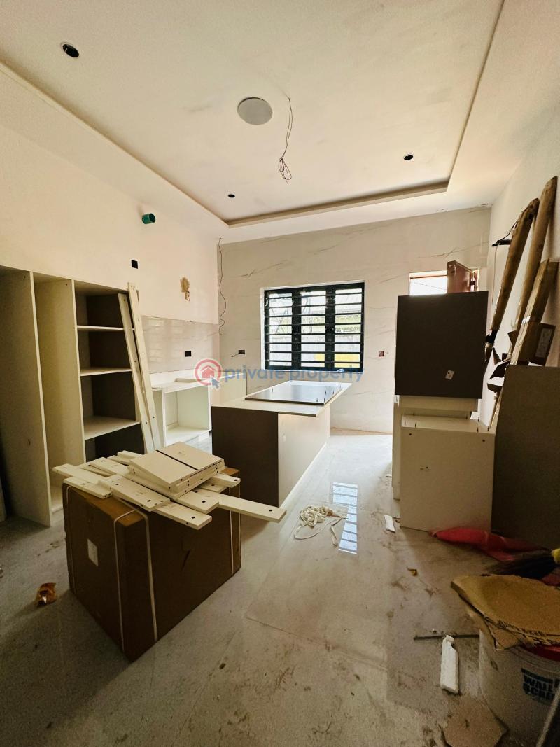 5 bedroom Detached Duplex For Sale Adeniyi Jones Ikeja Lagos - 7