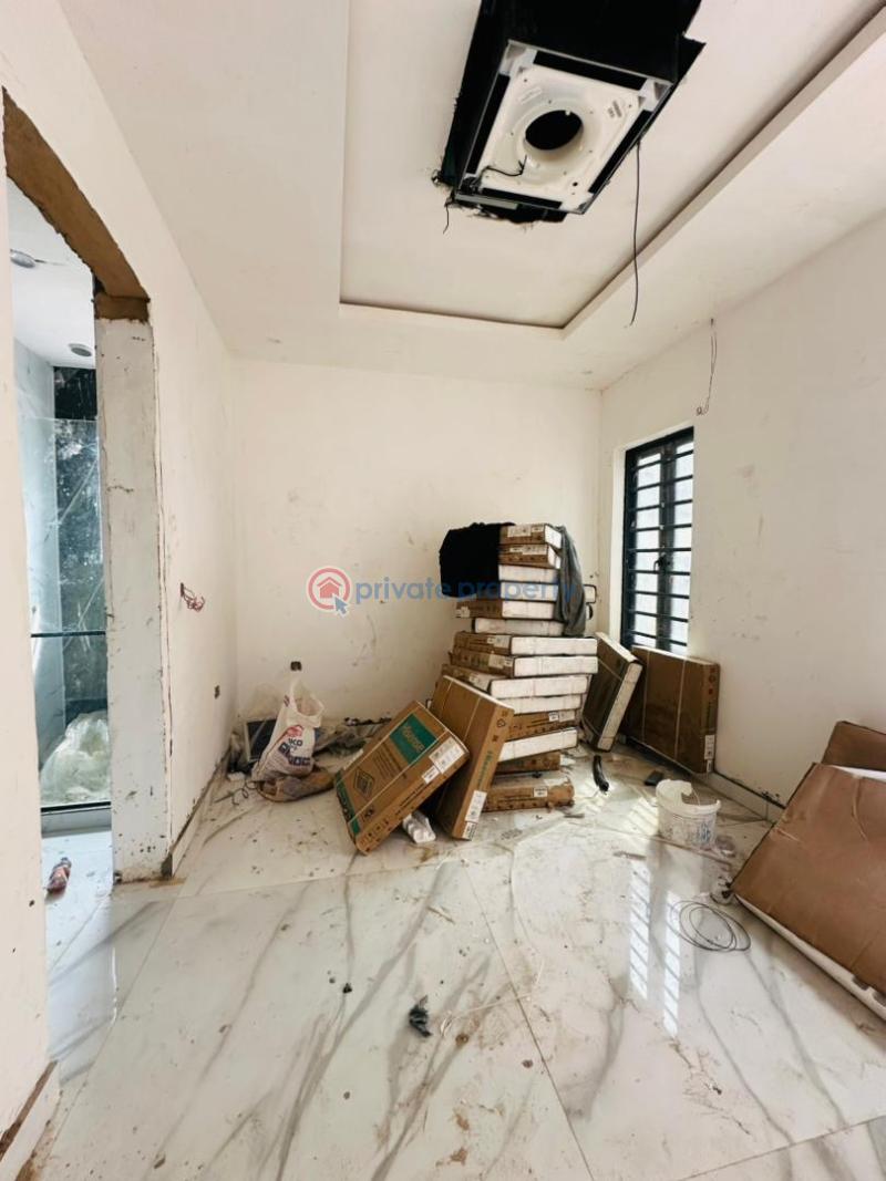 5 bedroom Detached Duplex For Sale Ikeja GRA Lagos - 1