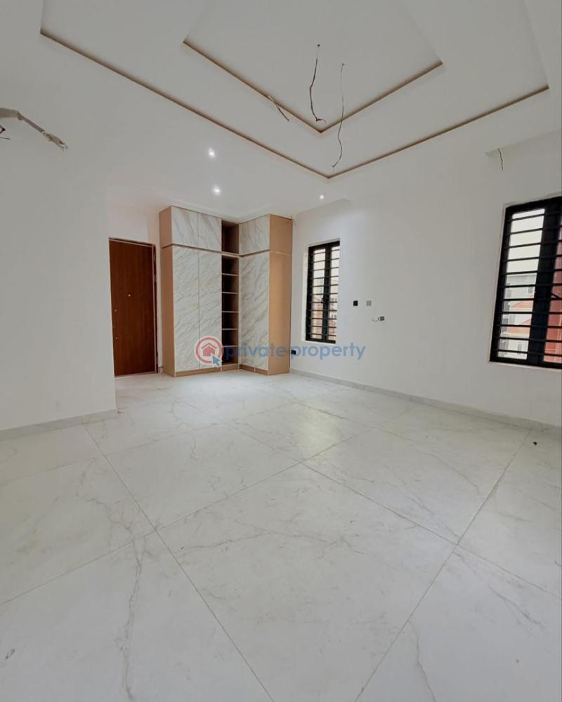 5 bedroom Detached Duplex For Sale Ikeja Gra Ikeja Lagos - 3