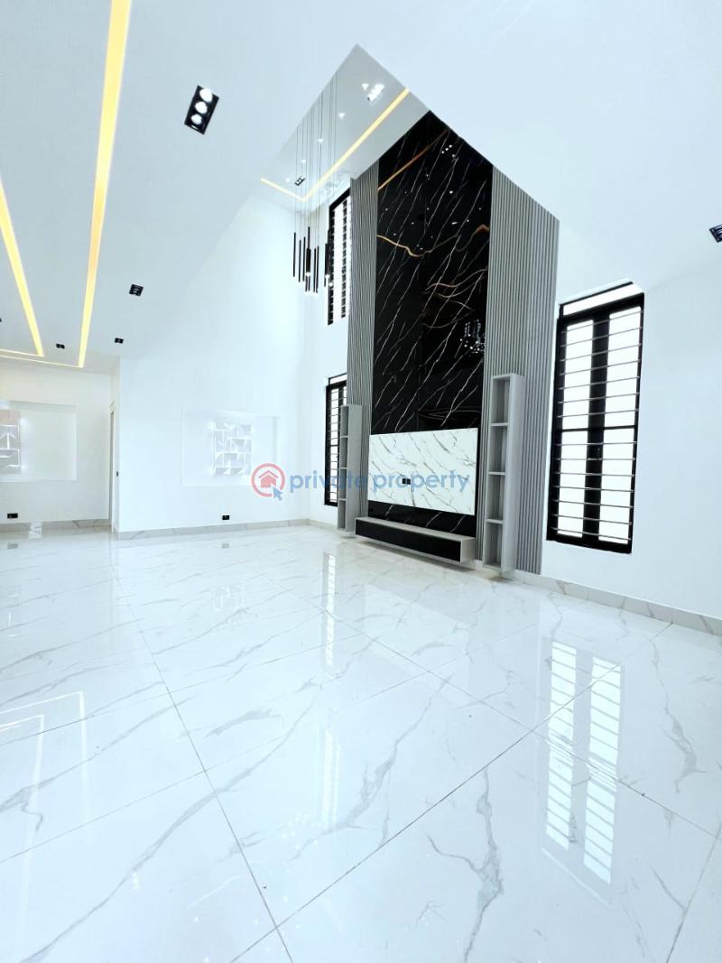 5 bedroom Detached Duplex For Sale Chevron Drive Lekki Lagos - 1