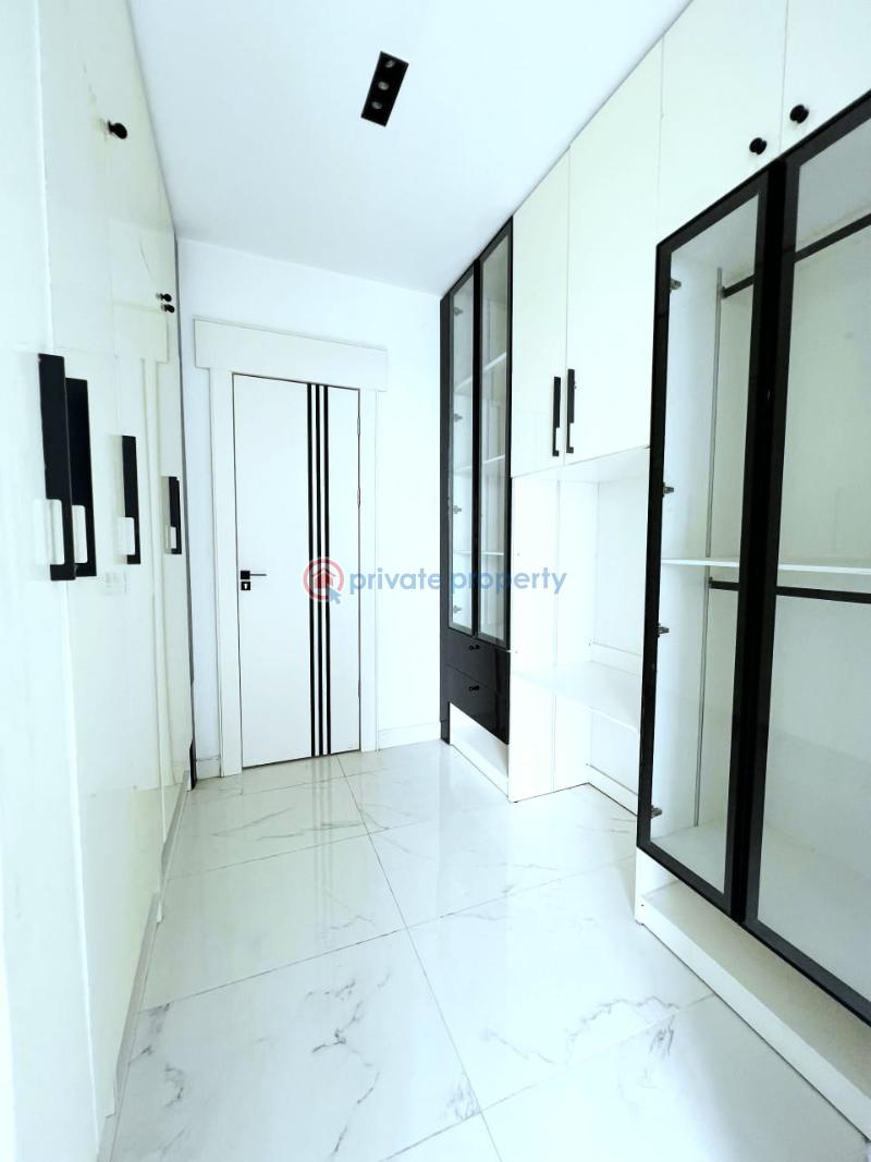 5 bedroom Detached Duplex For Sale Chevron Drive Lekki Lagos - 8