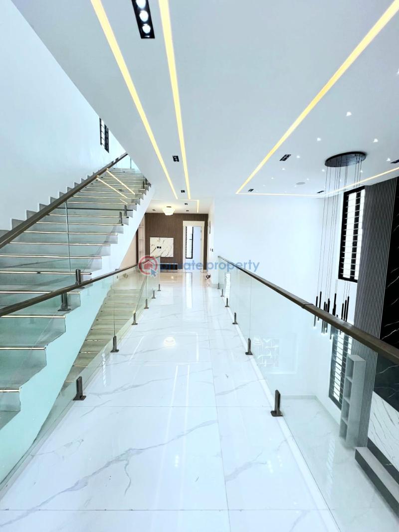 5 bedroom Detached Duplex For Sale Chevron Drive Lekki Lagos - 5