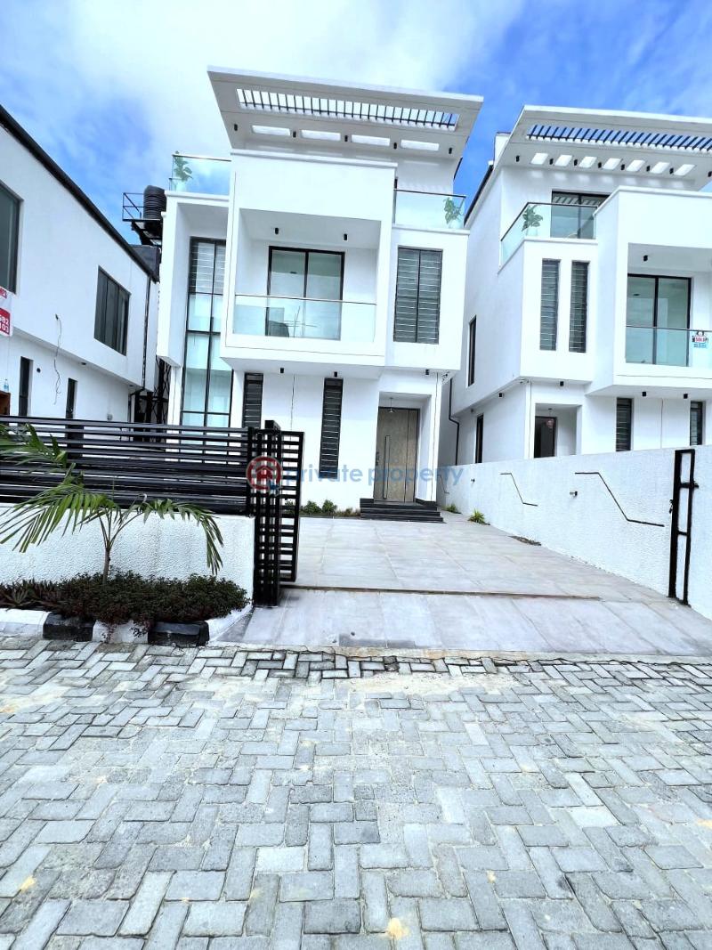5 bedroom Detached Duplex For Sale Chevron Drive Lekki Lagos - 0