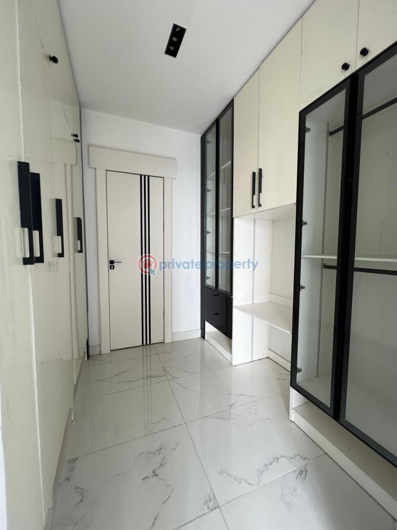 5 bedroom Detached Duplex For Sale Chevron Drive Lekki Lagos - 9
