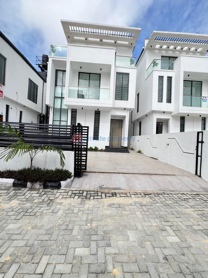 5 bedroom Detached Duplex For Sale Chevron Drive Lekki Lagos - 0