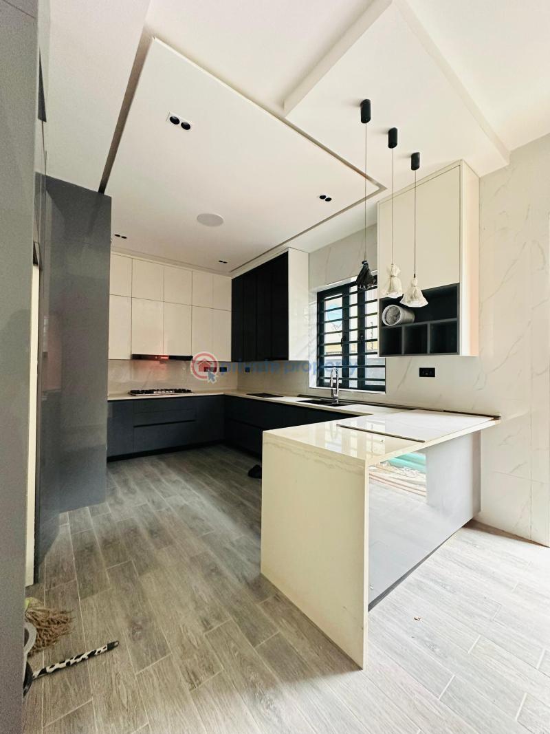 5 bedroom Detached Duplex For Sale Adeniyi Jones Ikeja Lagos - 6