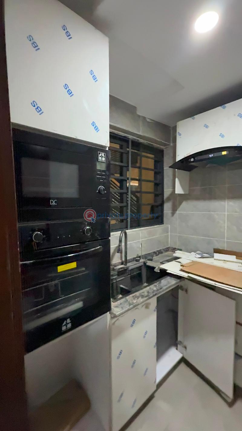 2 bedroom House For Sale Surulere Lagos - 18