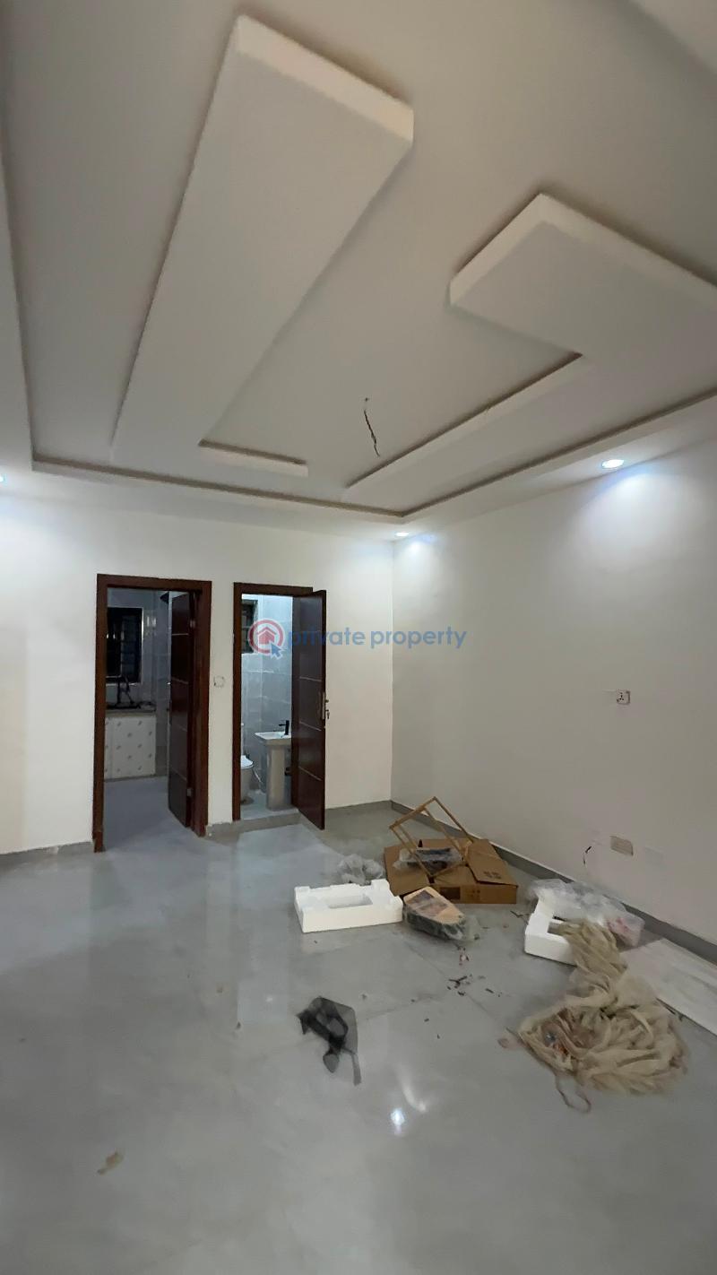 2 bedroom House For Sale Surulere Lagos - 2