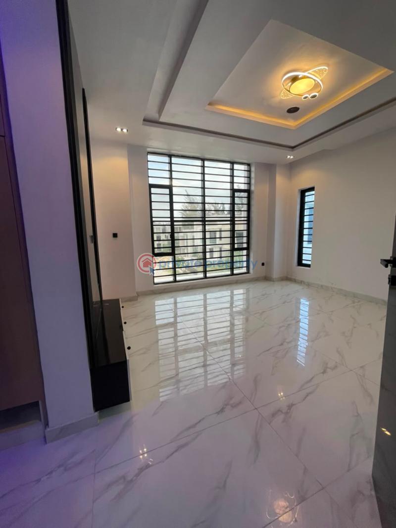 5 bedroom Detached Duplex For Sale Quality Fittings House Located At Megamound Ikota Lekki Lagos - 12