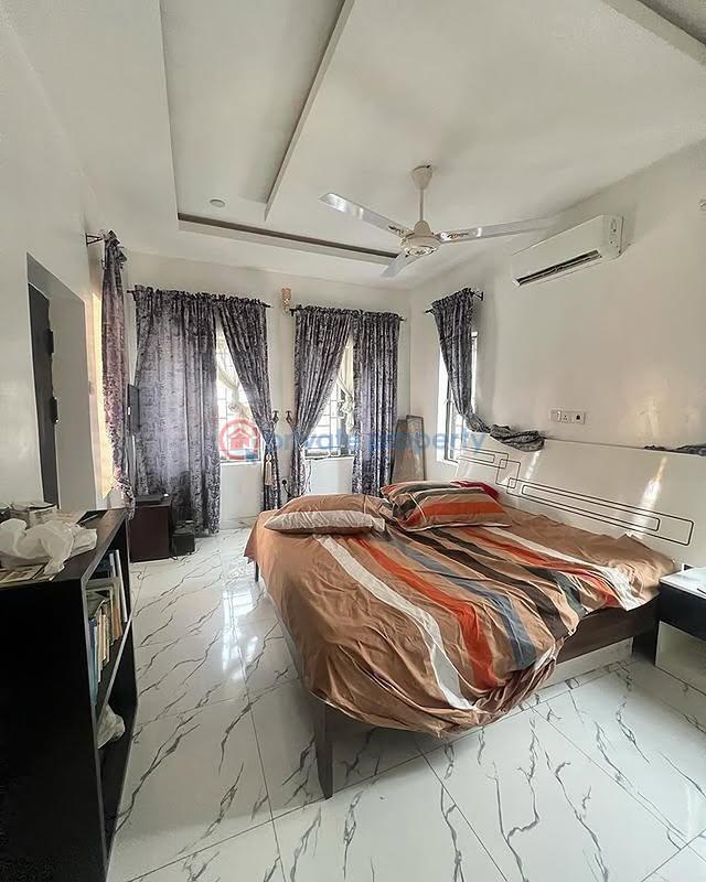 5 bedroom Detached Duplex For Sale Durumi Abuja Phase 2  - 4