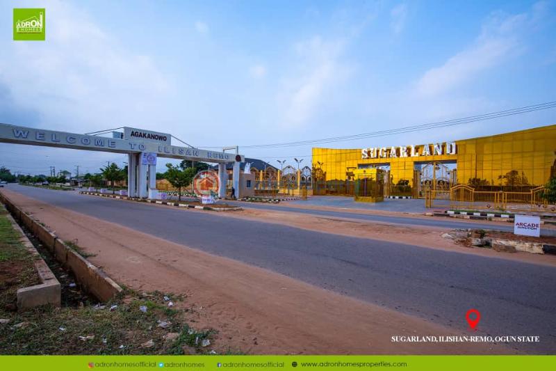 Residential Land For Sale Illesan Remo Entrance/ Adjacent Lagos/benin Express Way/10 Minutes From Cargo International Airport Ikenne Remo North Ogun - 1