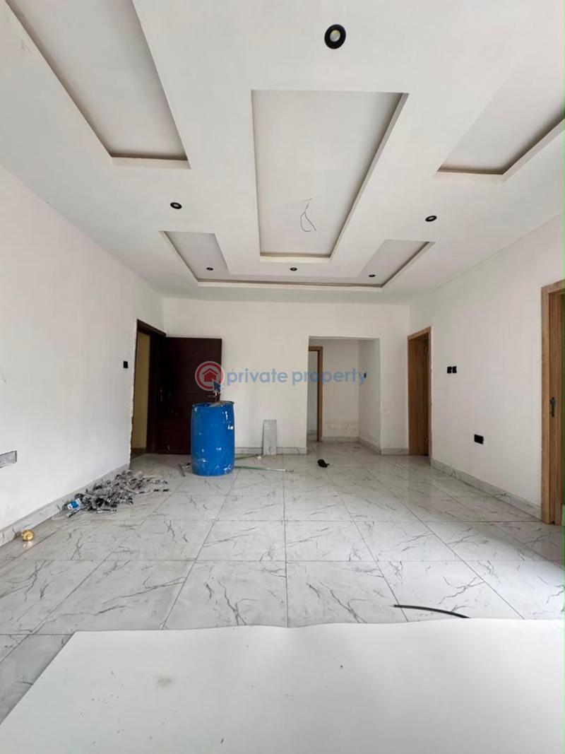 2 bedroom Block Of Flats For Sale Yaba Lagos - 10