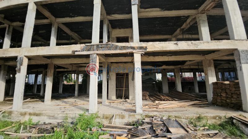 Mall/Complex/Plaza For Sale Opposite Mandela Car Wash, Tombia Junction New GRA Port Harcourt Rivers - 1