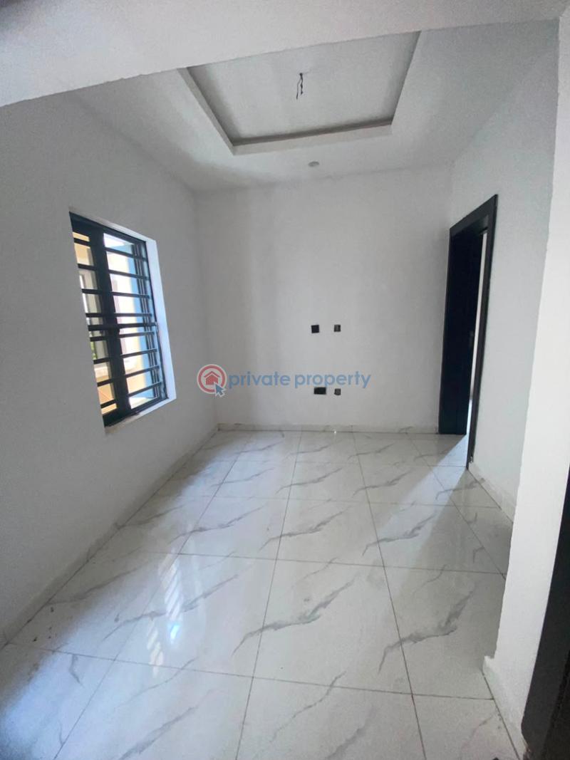 1 bedroom Mini Flat For Rent Opposite Lagos Gardens Phase 2 By Jericho Villa Junction Abraham Adesanya Ajah Lagos - 11