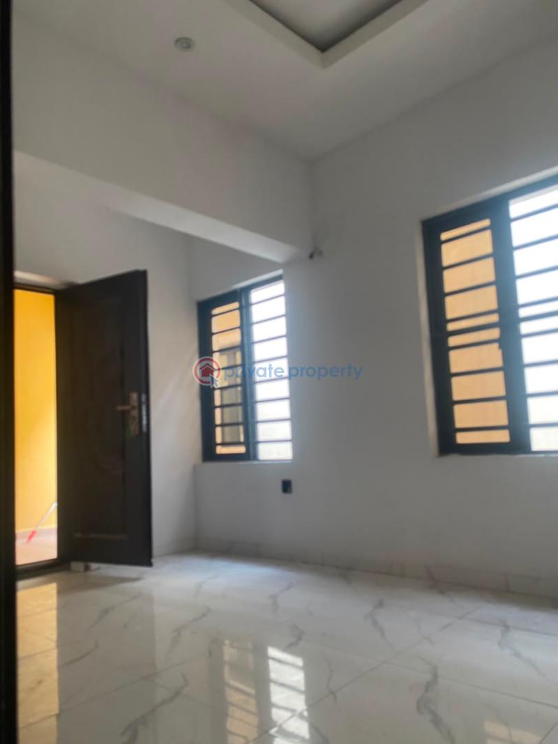 1 bedroom Mini Flat For Rent Opposite Lagos Gardens Phase 2 By Jericho Villa Junction Abraham Adesanya Ajah Lagos - 9