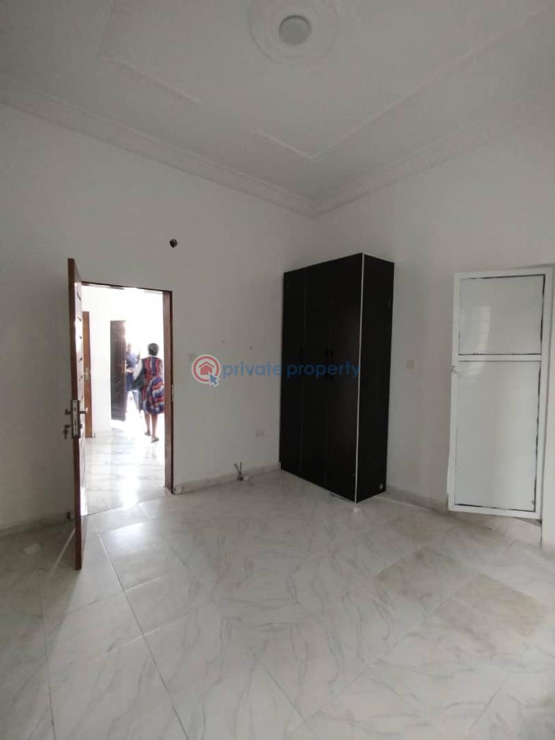 1 bedroom Mini Flat For Rent School Gate Lakowe Ajah Lagos - 4