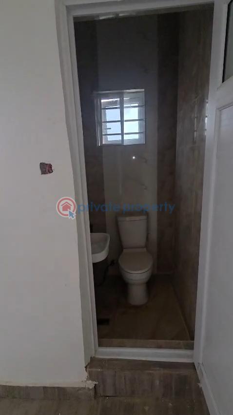1 bedroom Mini Flat For Rent Iwaya Yaba Lagos - 5