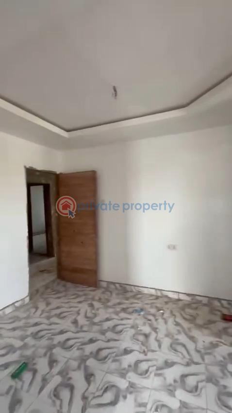 1 bedroom Mini Flat For Rent Iwaya Yaba Lagos - 1