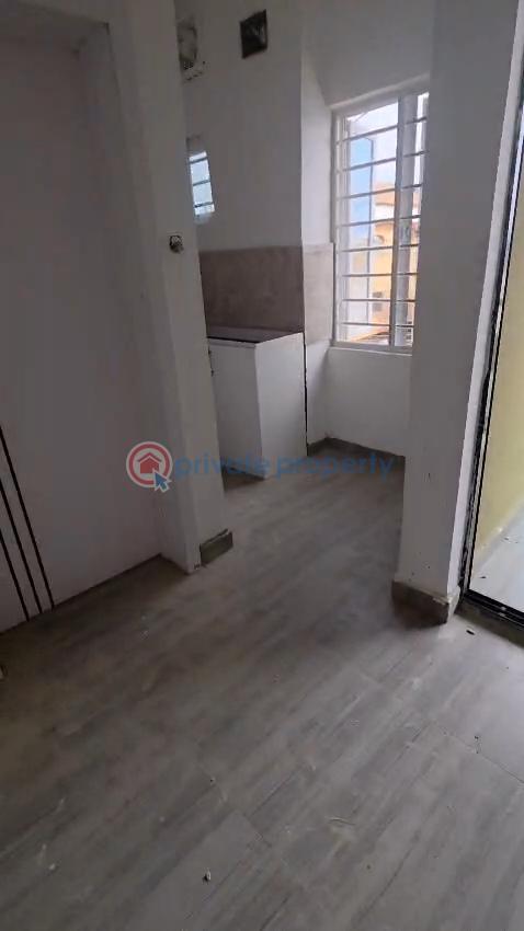 1 bedroom Mini Flat For Rent Iwaya Yaba Lagos - 10