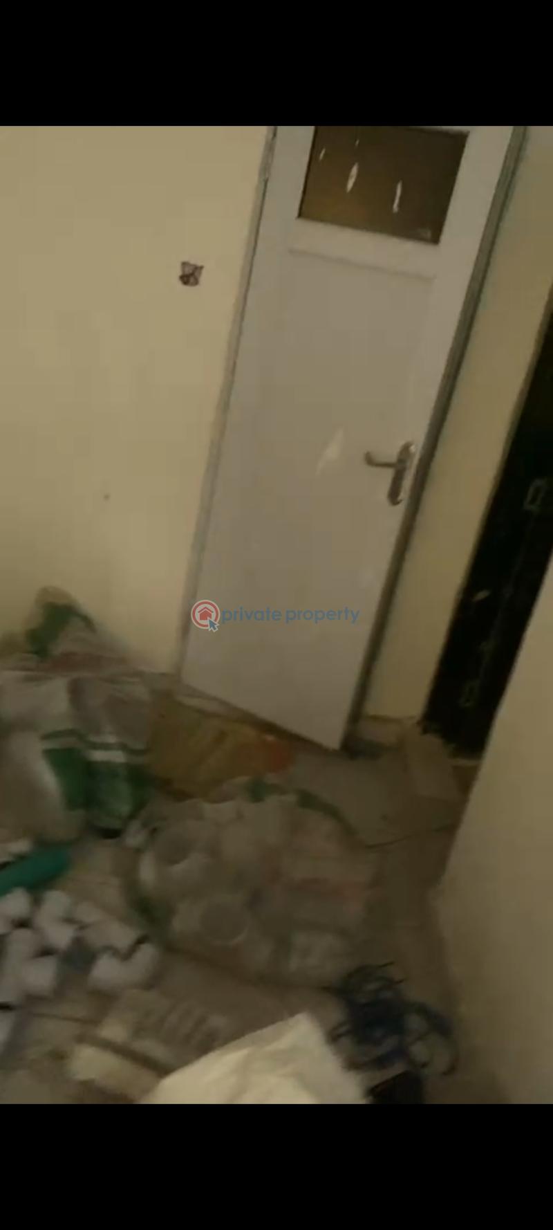1 bedroom Mini Flat For Rent Omoyele Street Alagomeji Yaba Alagomeji Yaba Lagos - 2