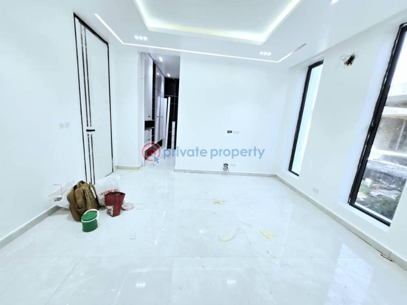 5 bedroom Semi detached Duplex For Sale Ikate Elegushi Lekki Lagos - 11