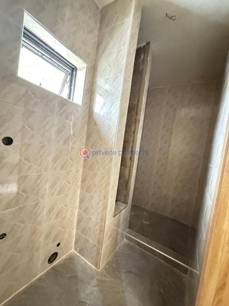 2 bedroom Block Of Flats For Sale Surulere Lagos - 1