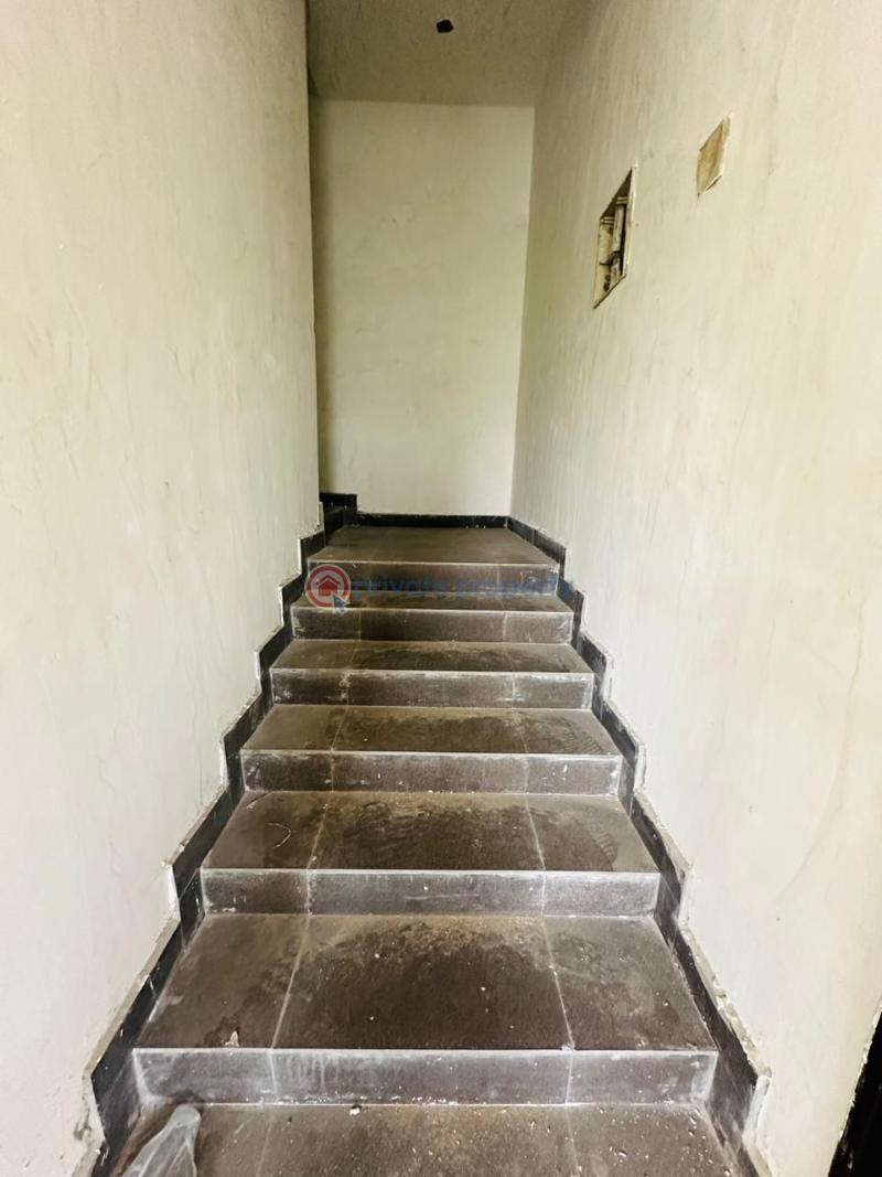 3 bedroom Block Of Flats For Sale Yaba, Lagos. Yaba Lagos - 11