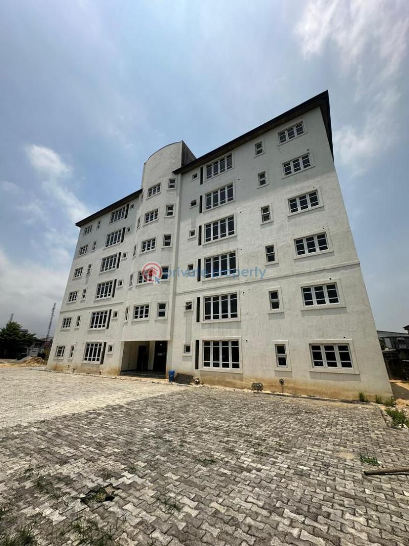 3 bedroom Block Of Flats For Sale Yaba, Lagos. Yaba Lagos - 0
