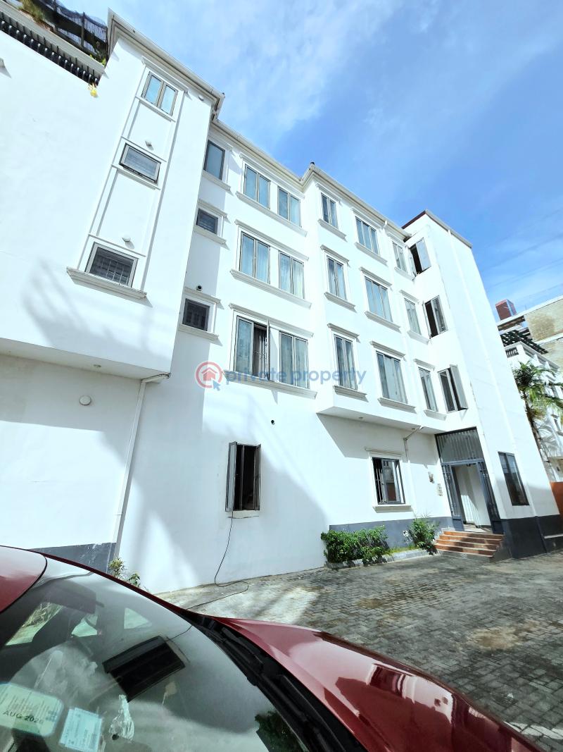 3 bedroom Block Of Flats For Sale Banana Island Ikoyi Lagos - 1
