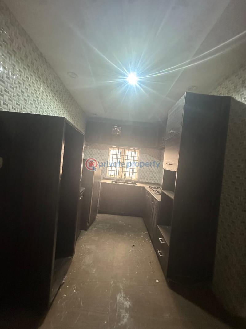 3 bedroom Block Of Flats For Rent Katampe Main Abuja Phase 2  - 2