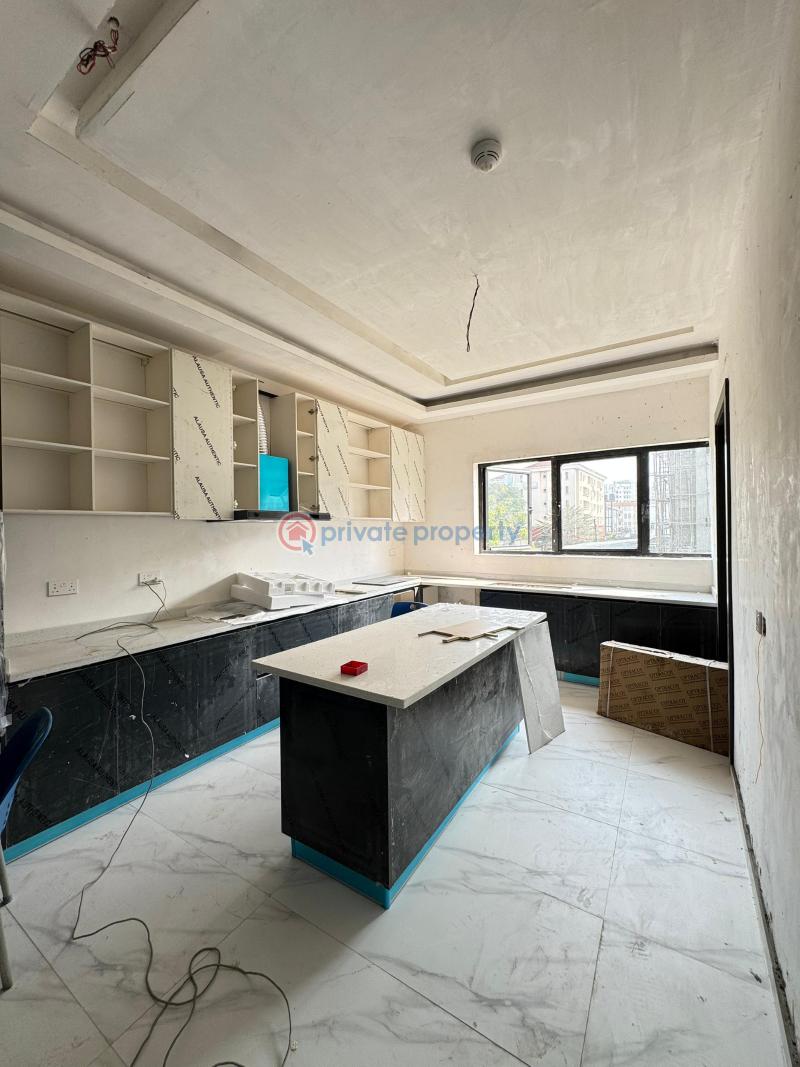 4 bedroom Semi detached Duplex For Sale Estate Ikoyi Lagos - 2