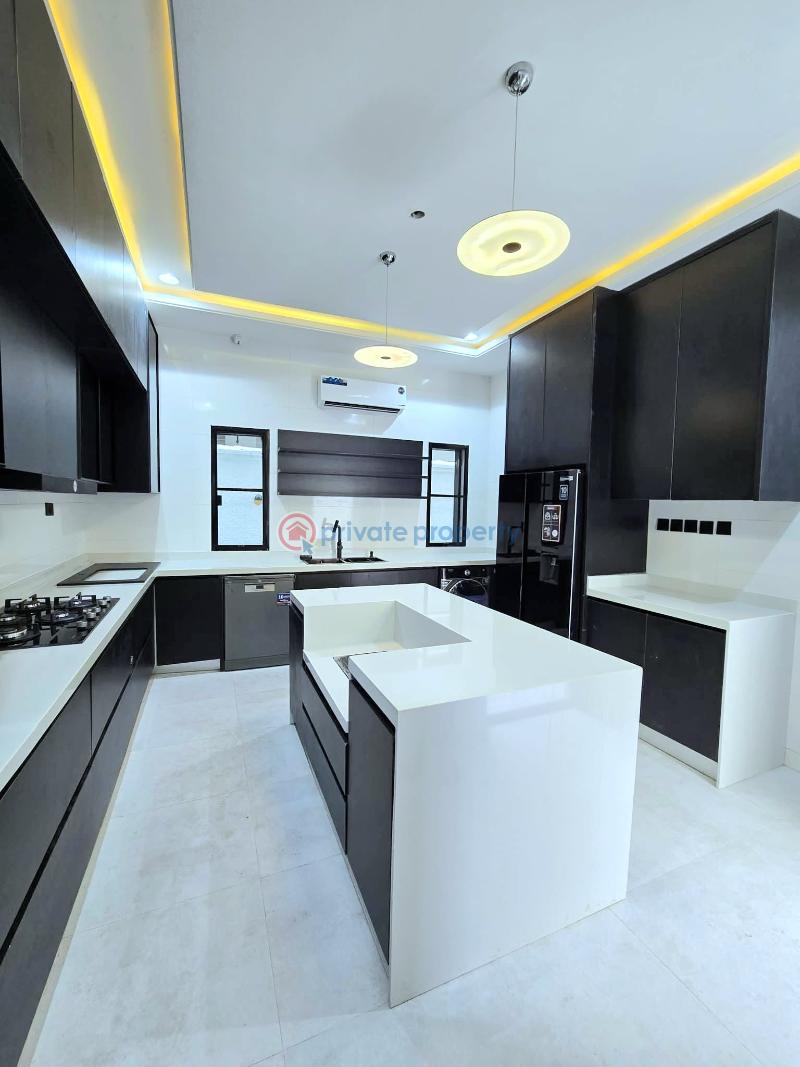 5 bedroom Detached Duplex For Sale Lekki Phase 1 Lagos - 4