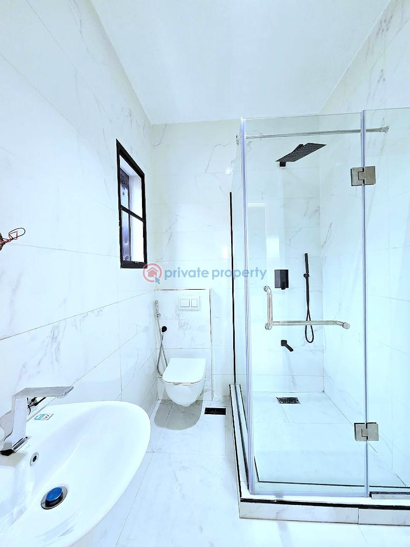 5 bedroom Detached Duplex For Sale Lekki Phase 1 Lagos - 17