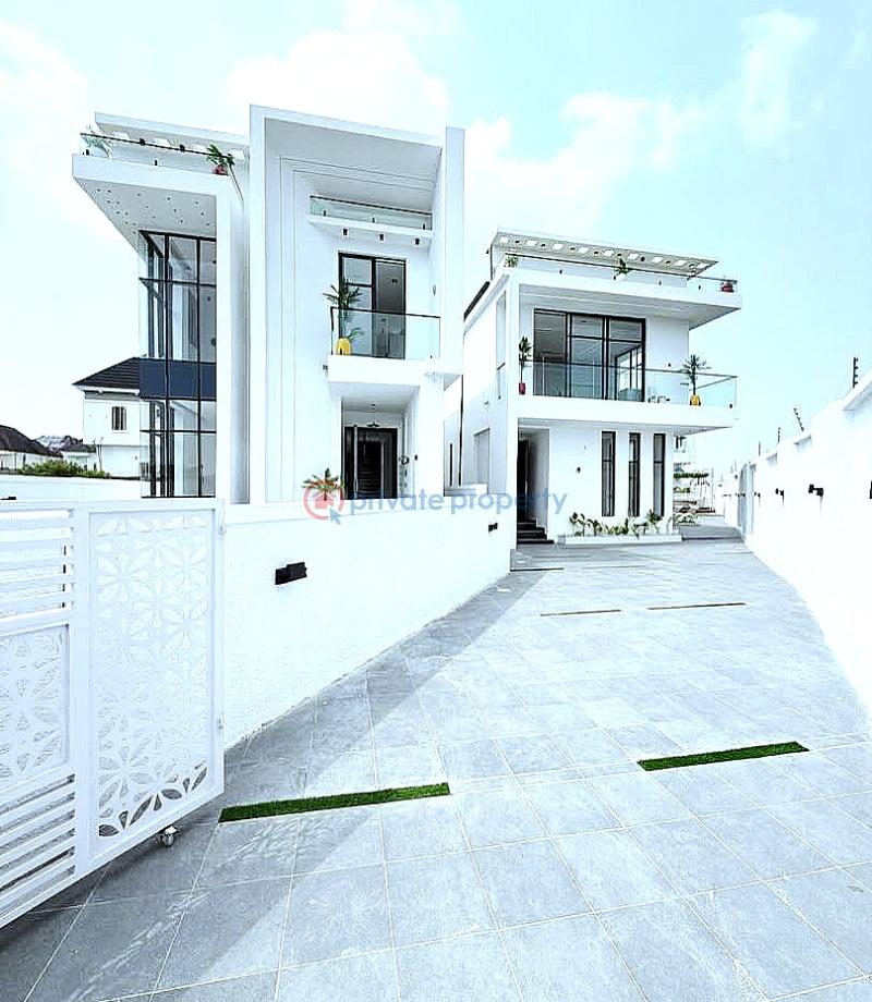 5 bedroom Detached Duplex For Sale Chevron Drive Lekki Lagos - 1