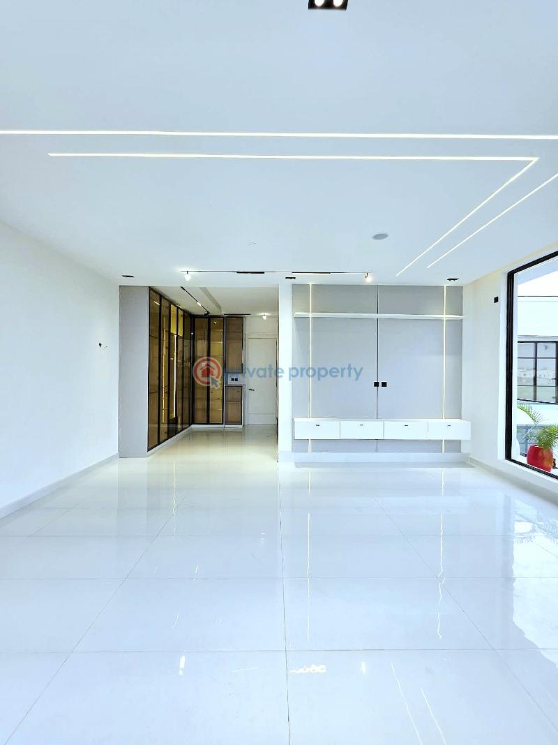 5 bedroom Detached Duplex For Sale Chevron Drive Lekki Lagos - 13
