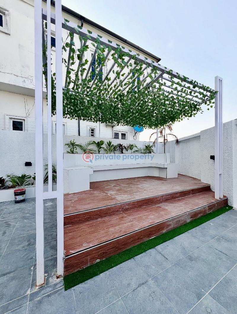 5 bedroom Detached Duplex For Sale Chevron Drive Lekki Lagos - 10