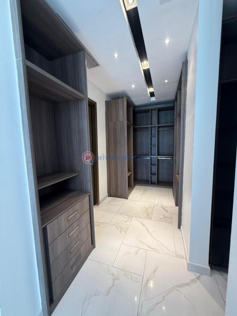 5 bedroom Shared Apartment For Rent Banana Island Ikoyi Lagos - 8