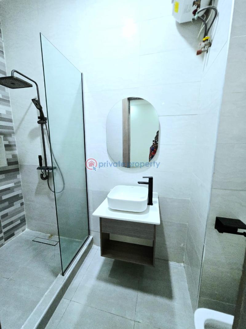 3 bedroom Flat & Apartment For Sale Lekki Right Lekki Phase 1 Lagos - 7
