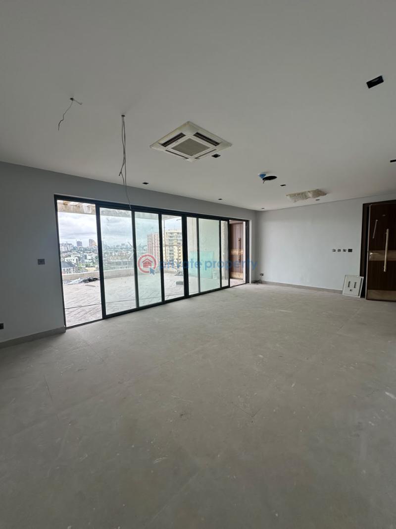 4 bedroom Shared Apartment For Sale Banana Island Ikoyi Lagos - 31