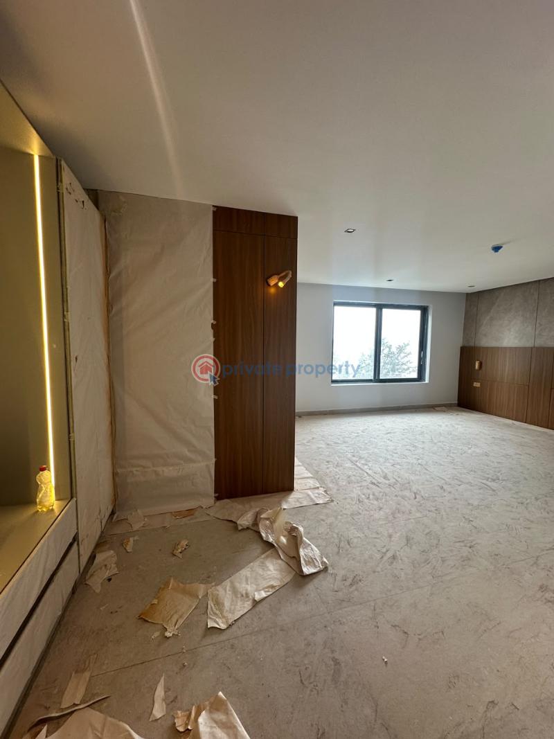 4 bedroom Shared Apartment For Sale Banana Island Ikoyi Lagos - 17