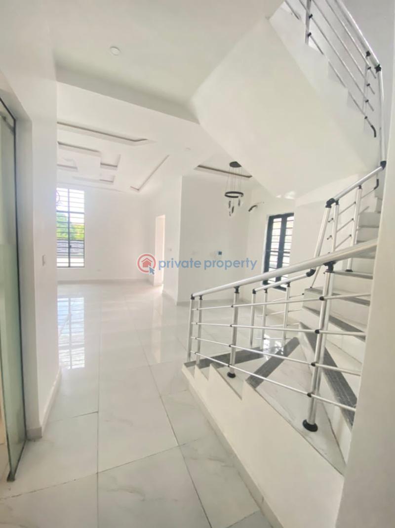 5 bedroom Duplex For Sale Ikota Lekki Lagos - 3