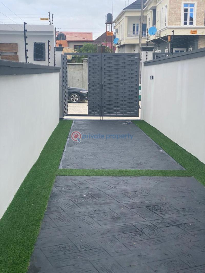 5 bedroom Duplex For Sale Ikota Lekki Lagos - 1