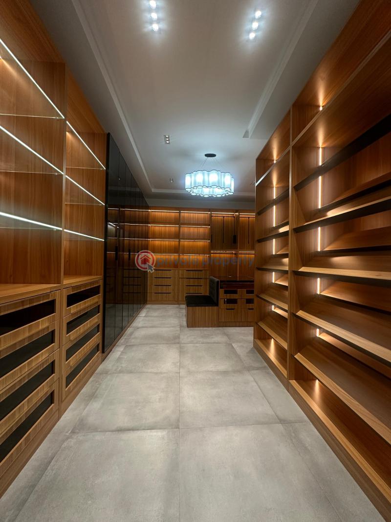 6 bedroom House For Sale Parkview Estate Ikoyi Lagos - 3