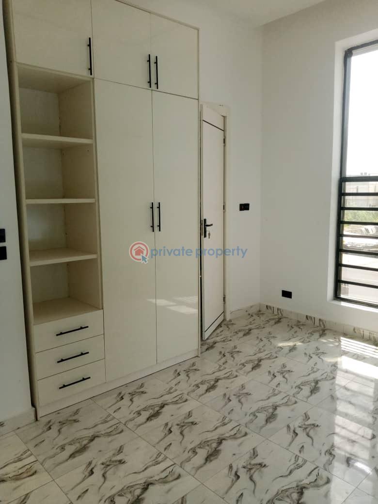 Super smart 5 bedroom detached duplex with olympic  size of swimming pool for sale - 11 5 bedroom Duplex For Sale Ajah Lagos - 11